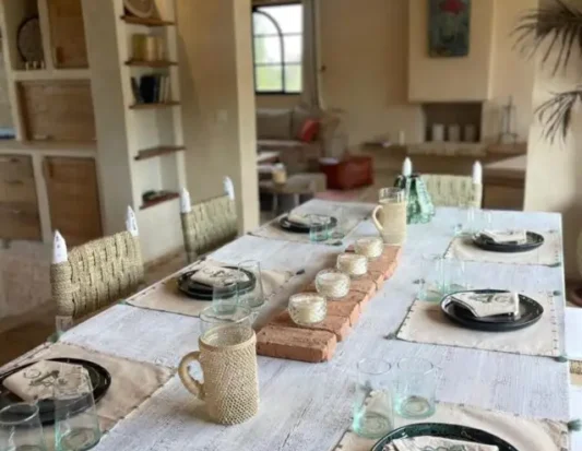 Home staging à Essaouira : valorisation et mise en scène après rénovation.